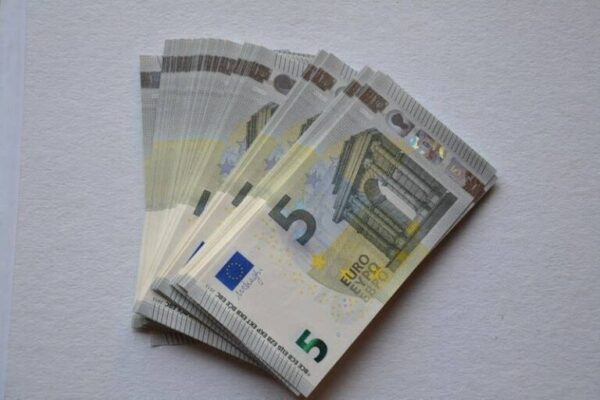 Gefälschte 5-Euro-Scheine - Image 2